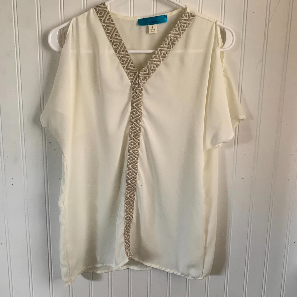 Francesca's Open-Shoulder Embroidered Blouse, S